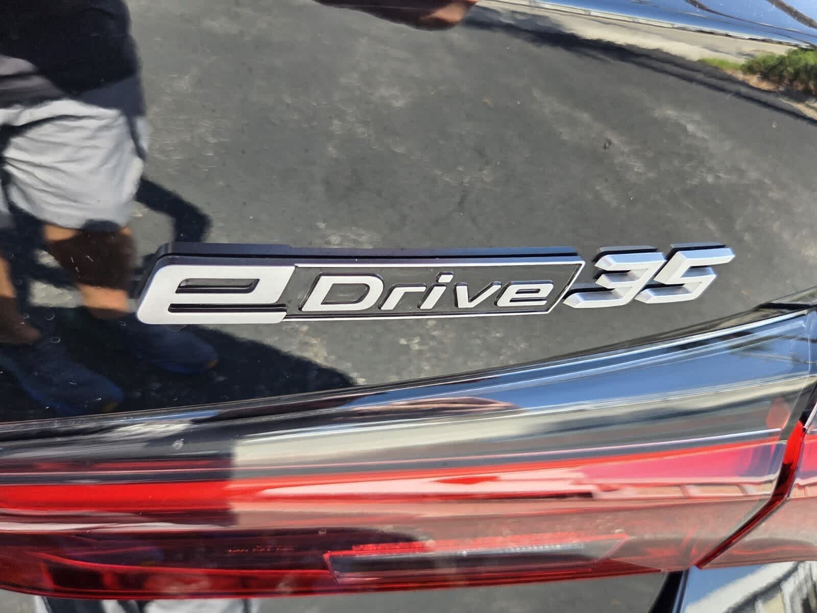 Used 2024 BMW i4 eDrive35 w/ Premium Package RWD image 17