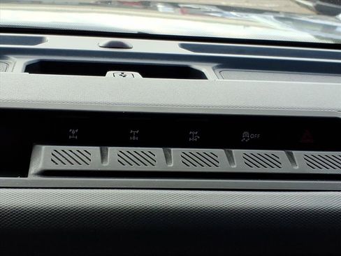 Used 2023 Ford Bronco Big Bend w/ Sasquatch Package image 16