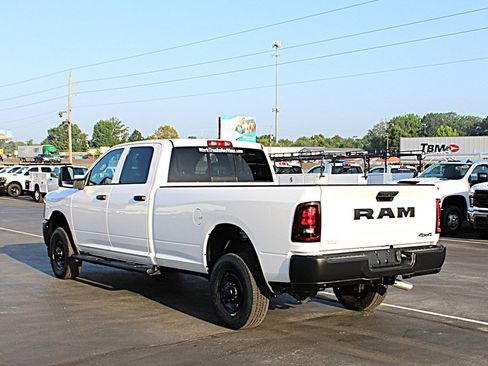 Used 2026 RAM 2500 Tradesman AWD/4WD image 4