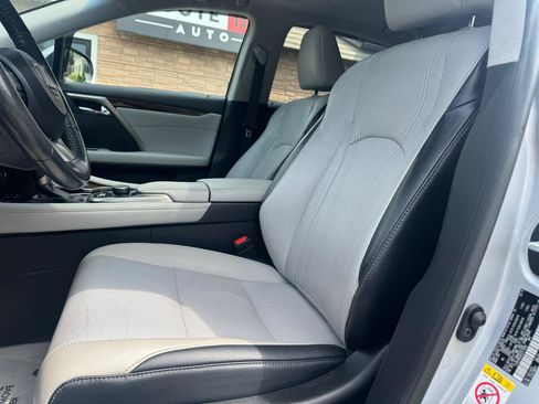 Used 2019 Lexus RX 350 AWD w/ Premium Package image 24