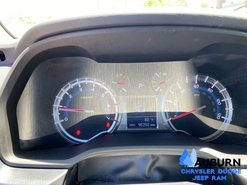 Used 2018 Toyota 4Runner SR5 Premium AWD/4WD image 37