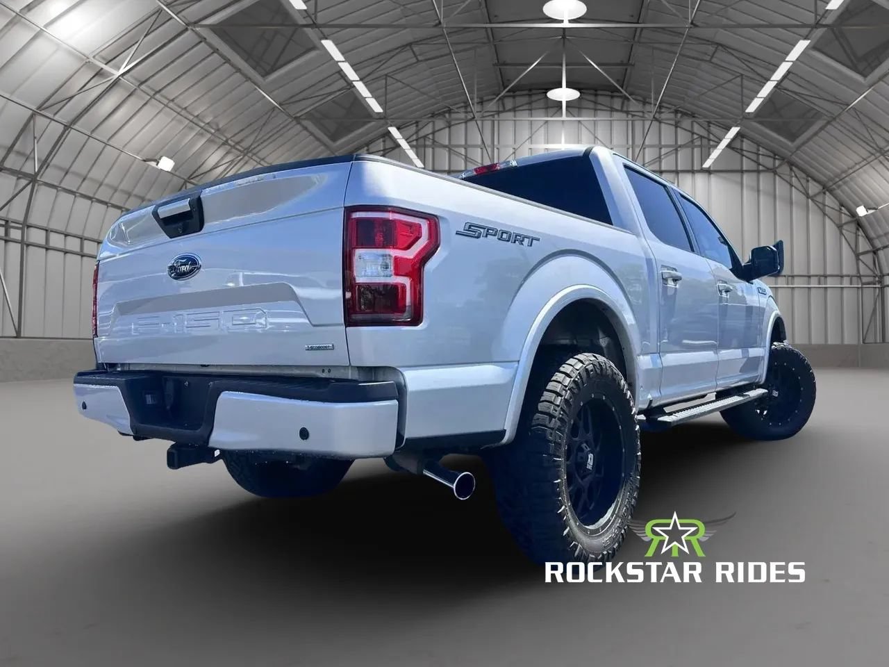 Used 2018 Ford F150 XLT w/ Equipment Group 302A Luxury RWD image 4