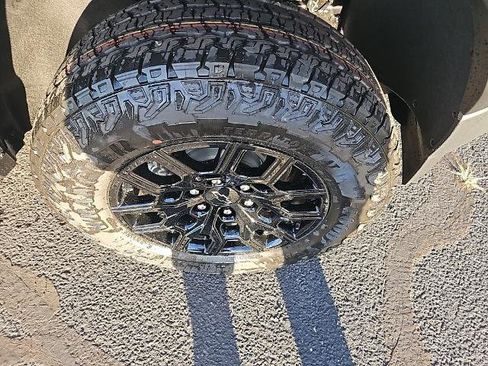 New 2026 Chevrolet Colorado Trail Boss image 9