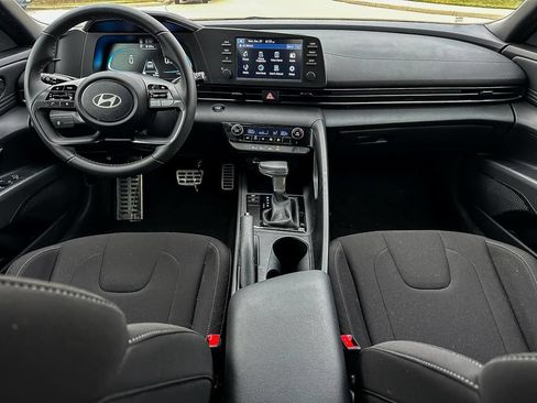 Used 2025 Hyundai Elantra Sport w/ Cargo Package FWD image 28