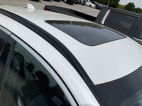 Used 2025 INFINITI QX55 Luxe w/ Cargo Package image 8