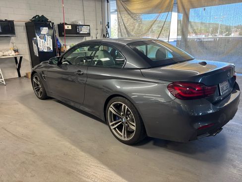 Used 2020 BMW M4 Convertible w/ M Driver's Package image 4