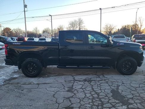 Used 2022 Chevrolet Silverado 1500 LT Trail Boss w/ Bed Protection Package image 16