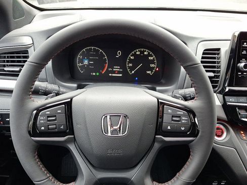 New 2026 Honda Odyssey Sport-L image 18