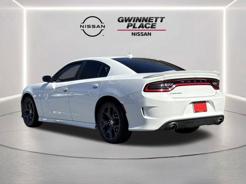 Used 2019 Dodge Charger GT image 17