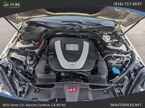 Used 2010 Mercedes-Benz E 350 4MATIC Sedan image 30