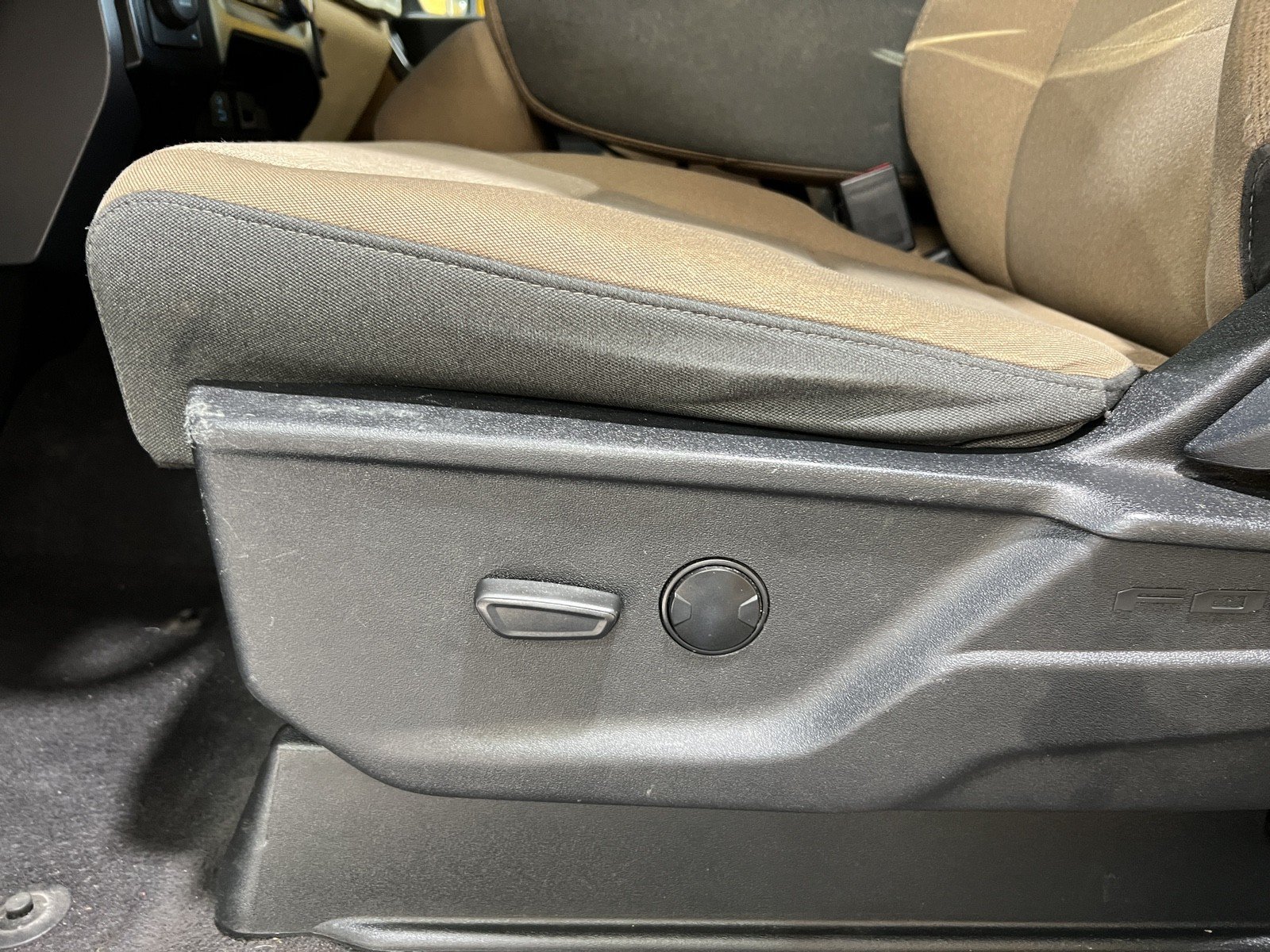 Used 2023 Ford F150 XLT AWD/4WD image 21