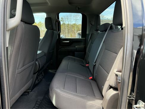 Used 2024 Chevrolet Silverado 2500 Custom w/ Custom Convenience Package image 24