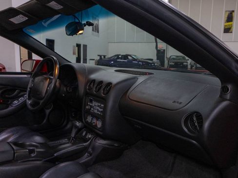 Used 2001 Pontiac Firebird Trans Am RWD image 38