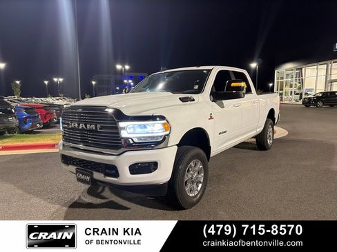 Used 2023 RAM 2500 Laramie AWD/4WD image 2