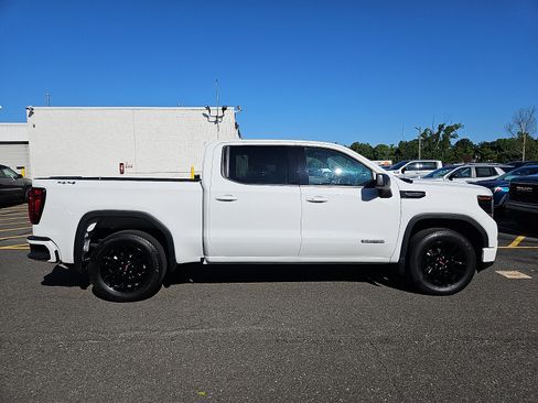 Certified 2024 GMC Sierra 1500 Elevation AWD/4WD image 7