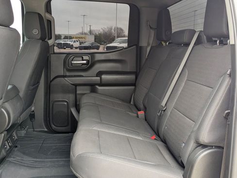 Used 2024 Chevrolet Silverado 1500 Custom image 21