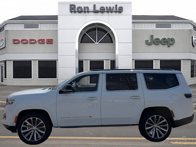 Used 2023 Jeep Grand Wagoneer 4WD image 1