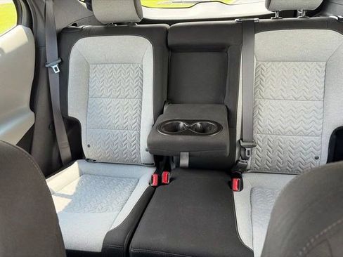 Used 2022 Chevrolet Equinox LS AWD/4WD image 28