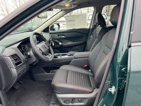 New 2026 Nissan Rogue Rock Creek image 4