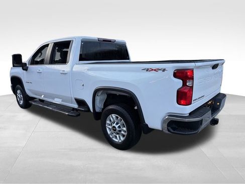 Used 2024 Chevrolet Silverado 2500 LT image 5