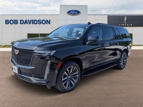 Used 2022 Cadillac Escalade ESV Sport AWD/4WD image 1
