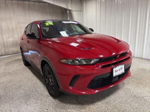 Used 2024 Dodge Hornet R/T Plus w/ R/T Blacktop Package AWD/4WD image 3