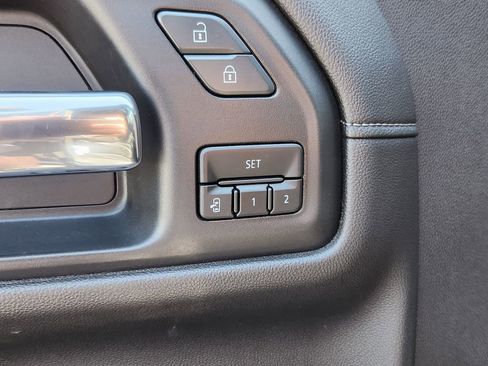 Used 2021 GMC Sierra 1500 Denali w/ Denali Ultimate Package image 26