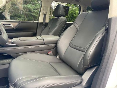 Certified 2025 INFINITI QX80 Pure AWD/4WD image 18