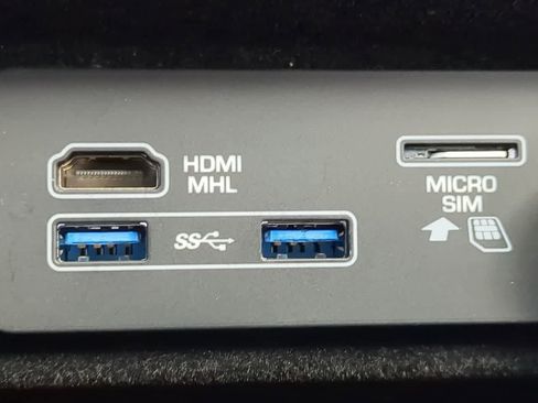 Used 2018 Land Rover Range Rover Sport HSE image 33