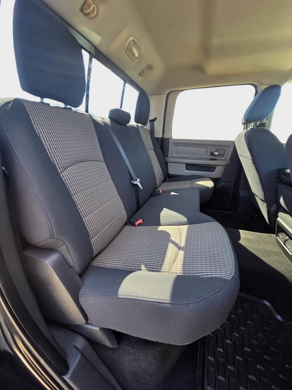 Used 2011 RAM 1500 Lone Star RWD image 12