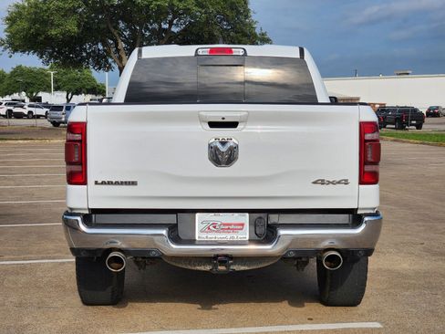 Used 2023 RAM 1500 Laramie AWD/4WD image 5