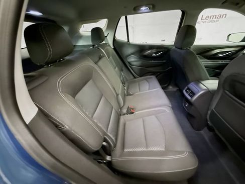 Used 2024 GMC Terrain SLE FWD image 26