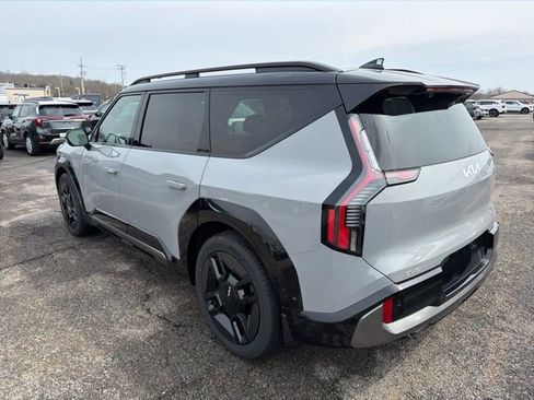 New 2026 Kia EV9 GT-Line image 5