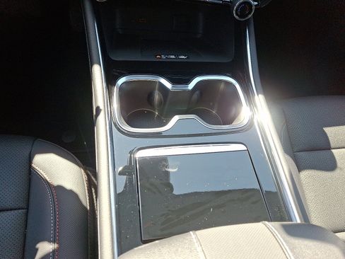 New 2026 Chevrolet Traverse Z71 image 7