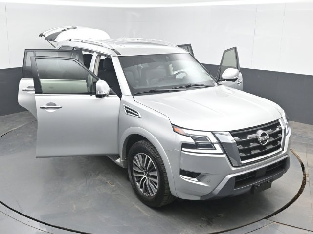 Used 2024 Nissan Armada SL w/ Captain's Chairs Package AWD/4WD image 55