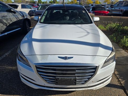 Used 2015 Hyundai Genesis 3.8 w/ Option Group 04 RWD image 7