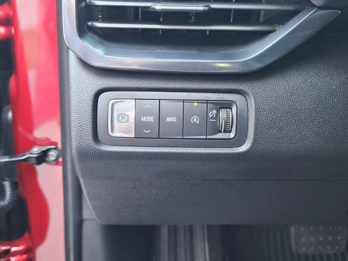 Used 2024 GMC Acadia AT4 w/ Super Cruise Package AWD/4WD image 19