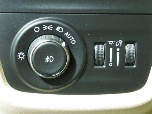 Certified 2023 Jeep Grand Cherokee L Limited w/ Luxury Tech Group II AWD/4WD image 25