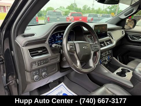 Used 2022 Chevrolet Suburban RST w/ Luxury Package AWD/4WD image 10