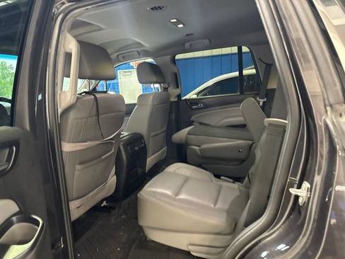 Used 2018 Chevrolet Tahoe LT w/ Luxury Package AWD/4WD image 10