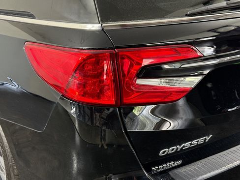 Used 2023 Honda Odyssey EX-L image 34