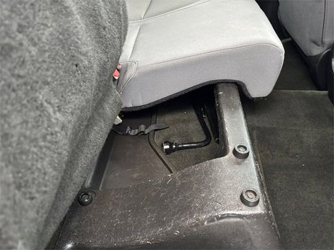 Used 2018 Chevrolet Colorado W/T w/ WT Convenience Package image 32