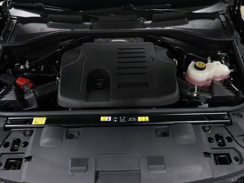 Used 2025 Land Rover Range Rover Sport Dynamic SE AWD/4WD image 27