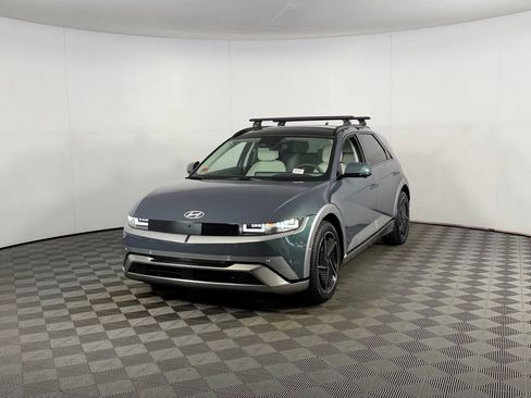 Used 2026 Hyundai Ioniq 5 Limited image 3