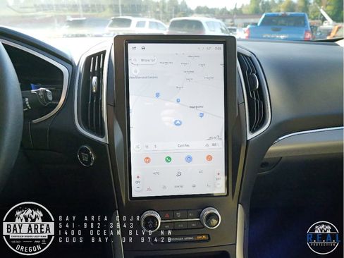 Used 2021 Ford Edge SEL image 16