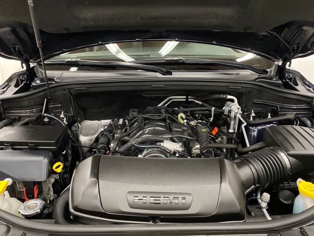 Used 2025 Dodge Durango R/T AWD/4WD image 11