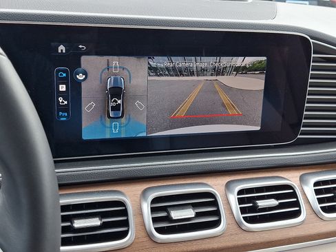 Certified 2026 Mercedes-Benz GLE 350 4MATIC image 19