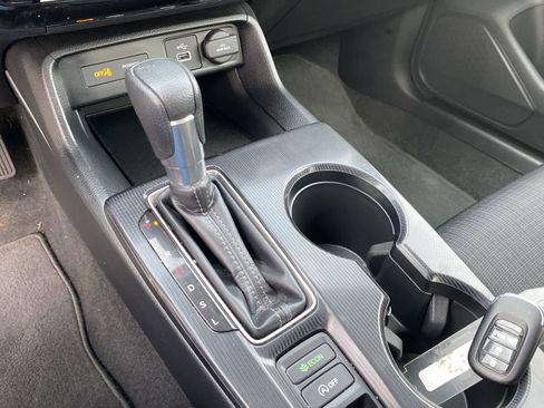 Used 2023 Honda Civic LX image 28