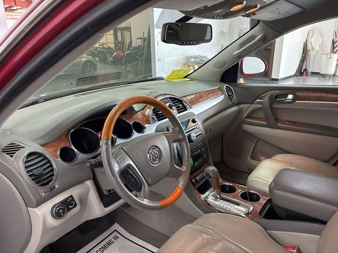 Used 2012 Buick Enclave Leather AWD/4WD image 8