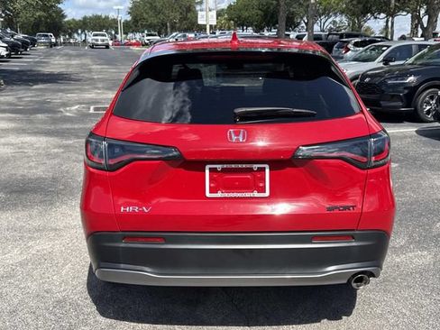 Certified 2024 Honda HR-V Sport image 5